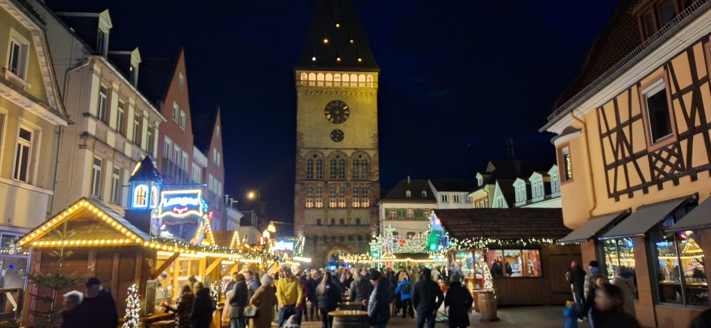 20240101_173418-1-1024x473 01.01.2024: Weihnachtsmarkt Speyer